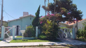 Linda casa grande em Capão Novo